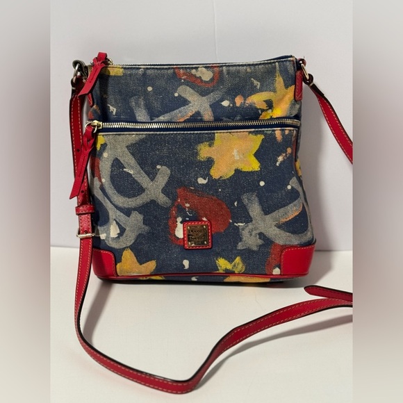 Dooney and Bourke crossbody - Picture 1 of 7